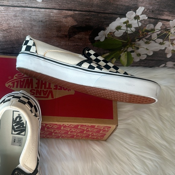 Vans Women’s Skateboarding Slippers Size 8.5 - Picture 5 of 14